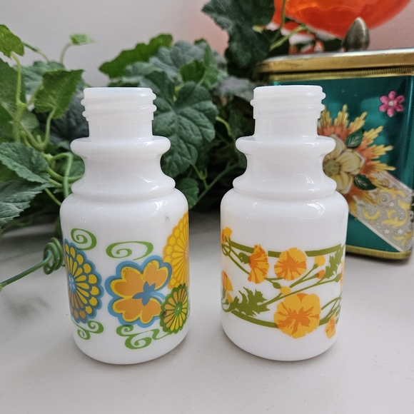 Vintage Avon Milk Glass Shaker Bottles - Picture 1 of 3
